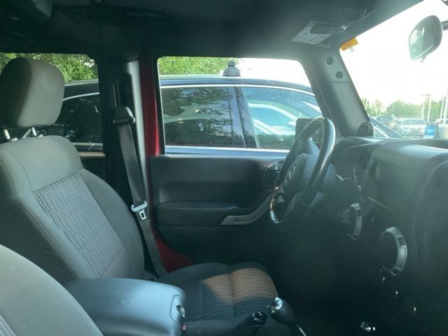 2012 Jeep Wrangler Unlimited Sahara