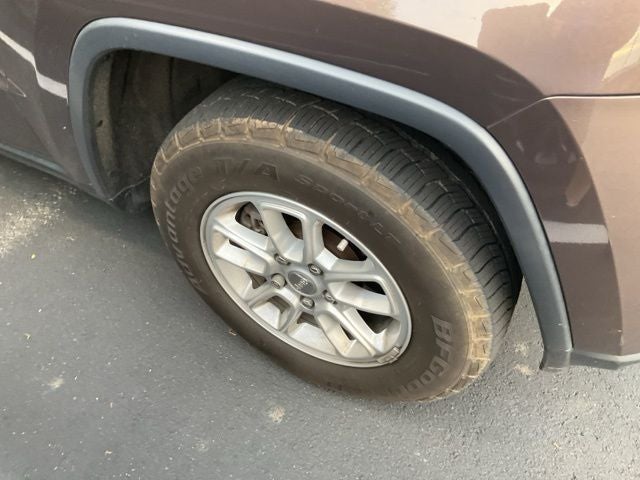 2019 Jeep Grand Cherokee Laredo E