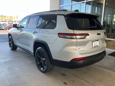 2022 Jeep Grand Cherokee L Altitude