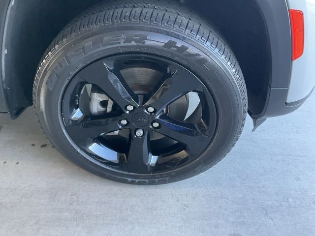 2022 Jeep Grand Cherokee L Altitude