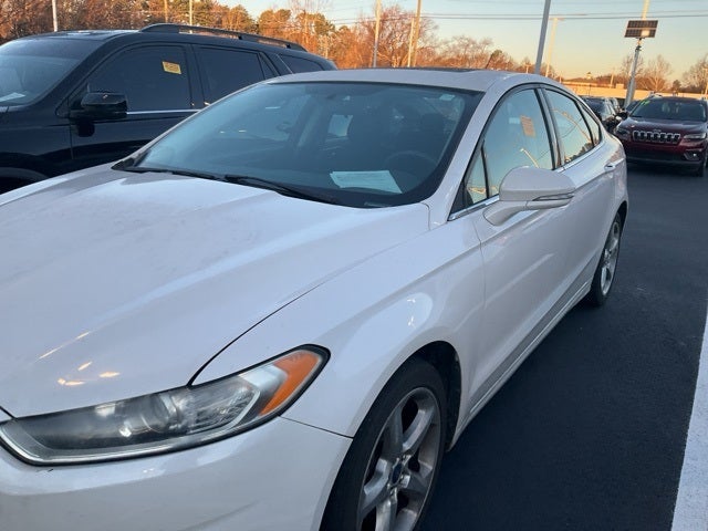 2015 Ford Fusion SE