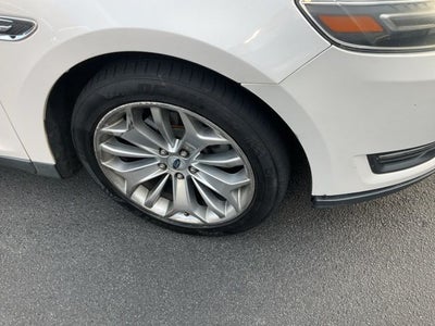 2015 Ford Taurus Limited