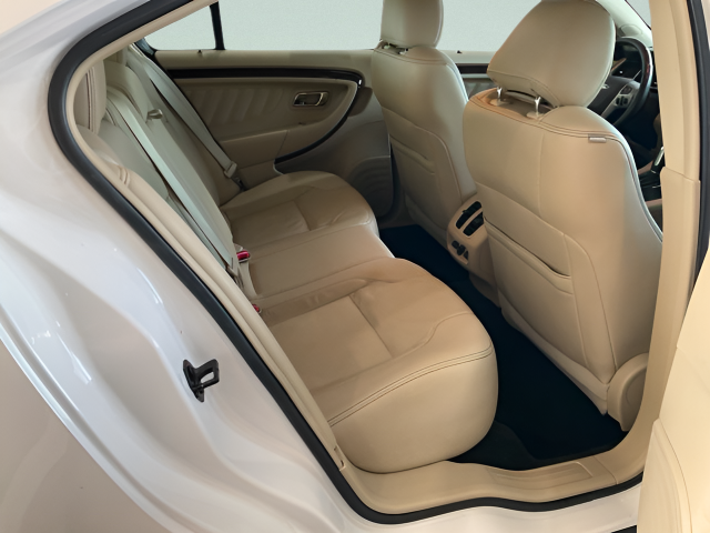 2016 Ford Taurus Limited