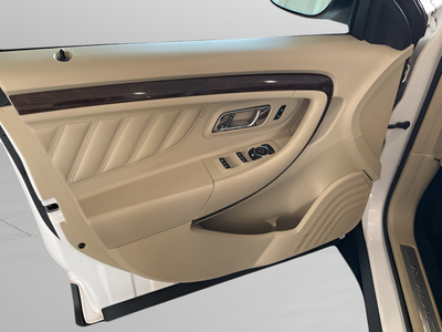2016 Ford Taurus Limited