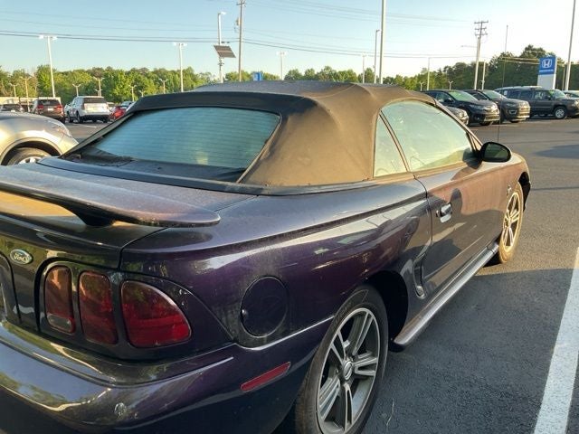 1997 Ford Mustang V6