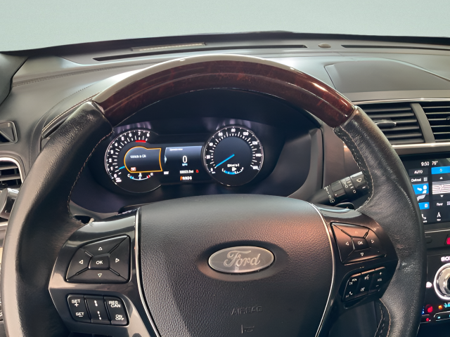 2019 Ford Explorer Platinum