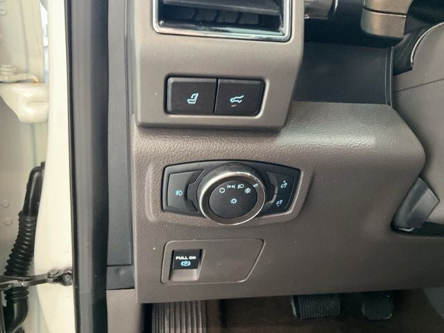 2021 Ford Expedition Max XLT