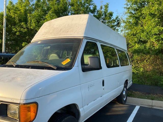 2004 Ford E-350SD E-350 Super
