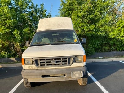 2004 Ford E-350SD E-350 Super