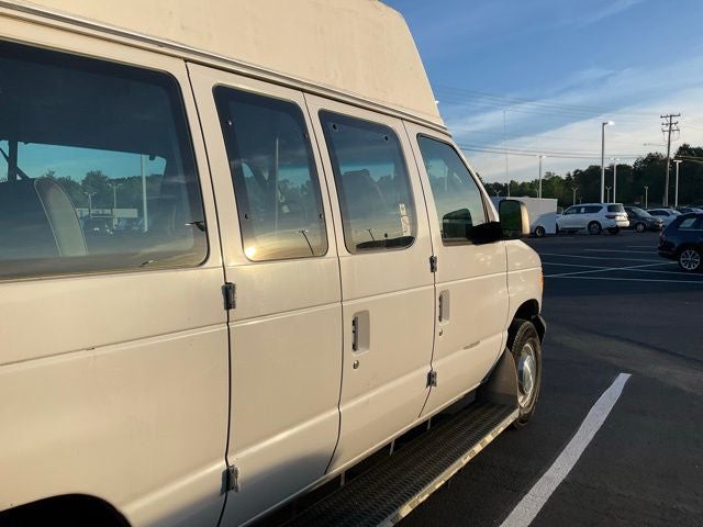 2004 Ford E-350SD E-350 Super