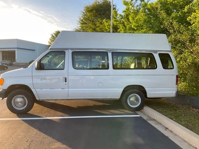2004 Ford E-350SD E-350 Super