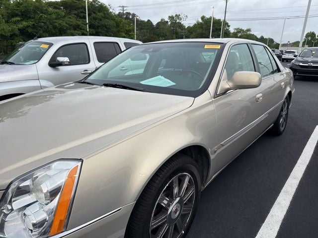 2008 Cadillac DTS Base