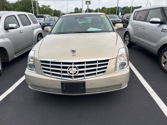 2008 Cadillac DTS Base
