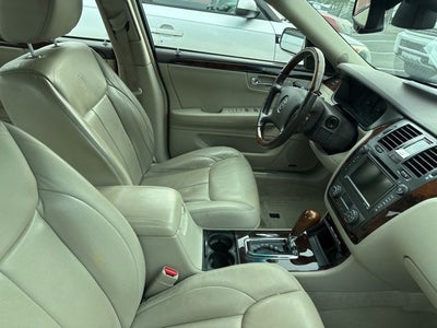 2008 Cadillac DTS Base