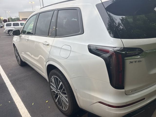 2024 Cadillac XT6 Sport