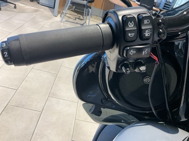 2024 Harley-Davidson Touring Base