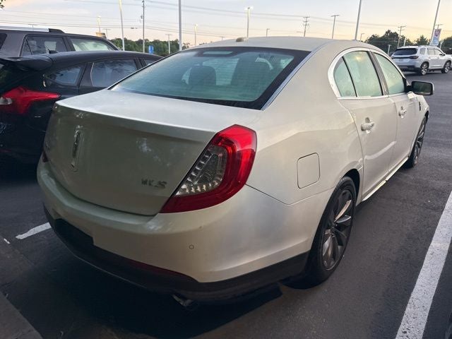 2013 Lincoln MKS Base