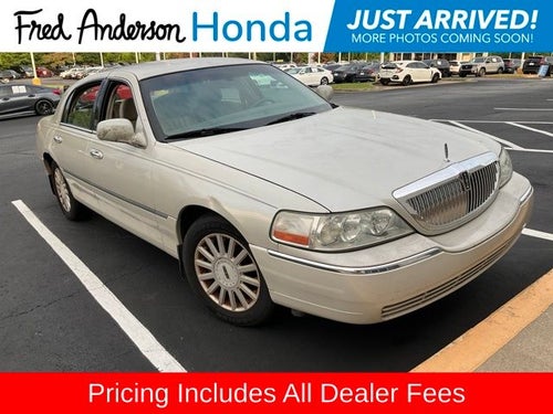 2005 Lincoln Town Car Signature