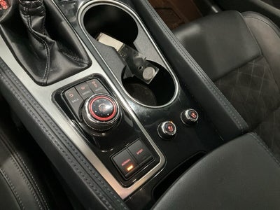 2017 Nissan Maxima SR