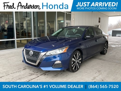 2022 Nissan Altima 2.5 SR