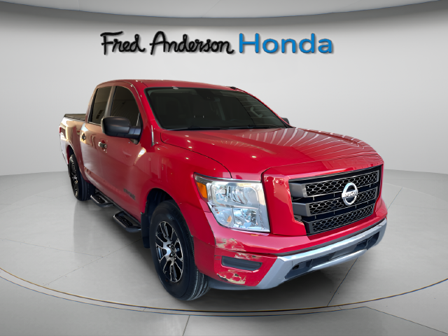 2021 Nissan Titan SV