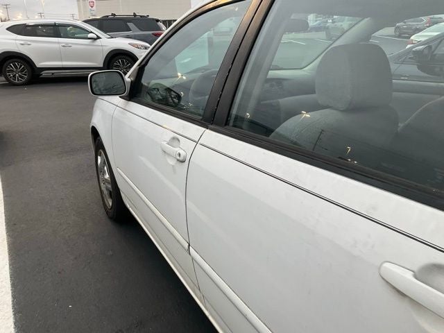 2003 Toyota Corolla LE