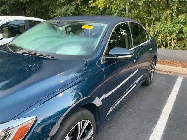 2022 Volkswagen Passat 2.0T SE
