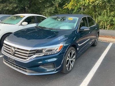 2022 Volkswagen Passat 2.0T SE