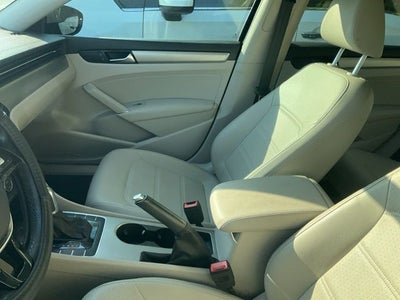 2020 Volkswagen Passat 2.0T SE