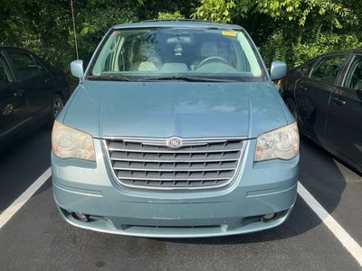 2010 Chrysler Town & Country Touring