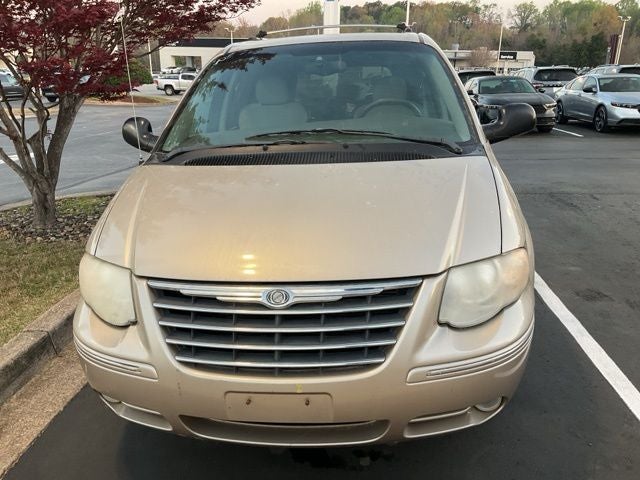 2006 Chrysler Town & Country Limited