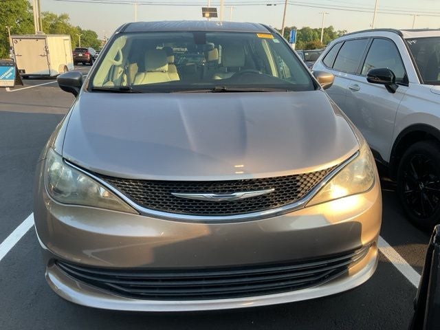 2017 Chrysler Pacifica Touring