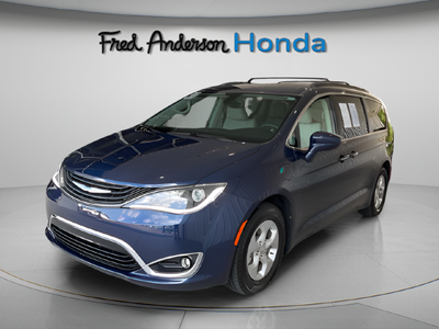 2018 Chrysler Pacifica Hybrid Touring Plus