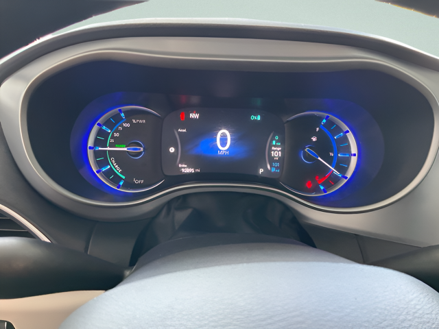 2018 Chrysler Pacifica Hybrid Touring Plus