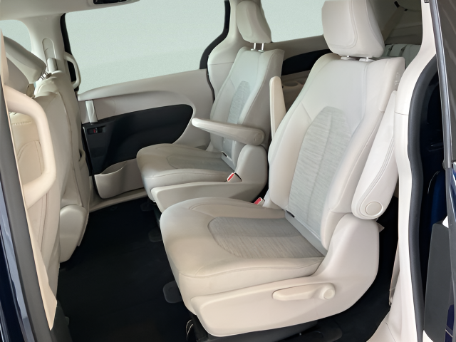 2018 Chrysler Pacifica Hybrid Touring Plus