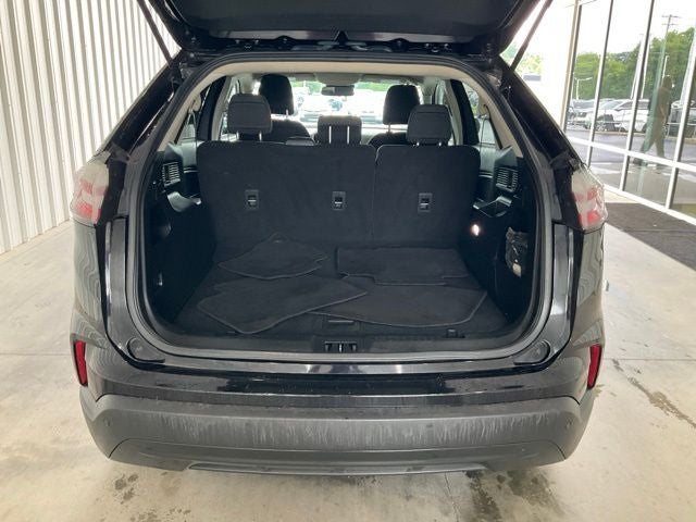 2021 Ford Edge SE