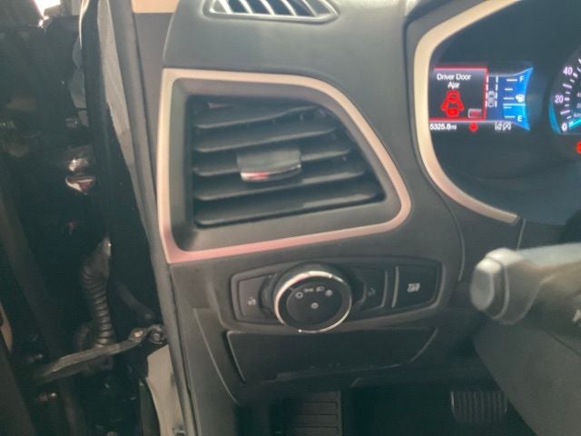 2021 Ford Edge SE