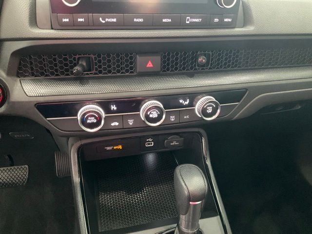 2024 Honda CR-V LX - Photo 14