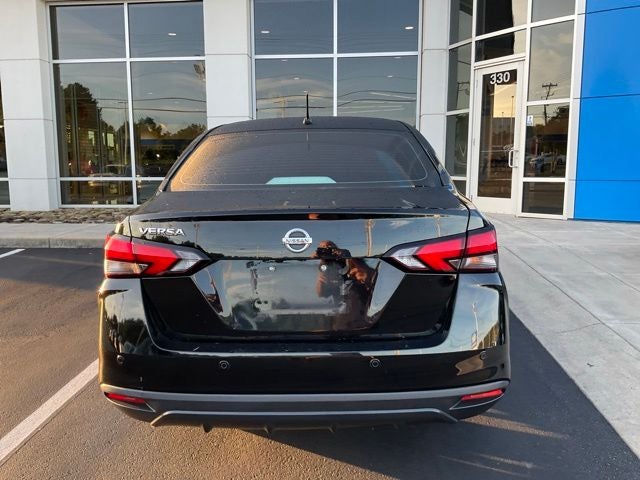 2020 Nissan Versa 1.6 S
