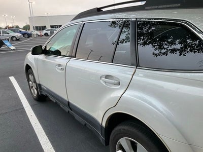 2010 Subaru Outback 2.5i Premium