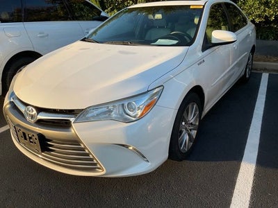 2016 Toyota Camry Hybrid XLE