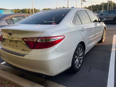 2016 Toyota Camry Hybrid XLE