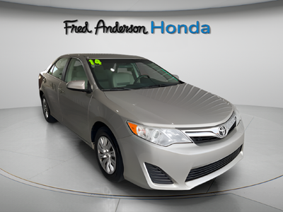 2014 Toyota Camry LE
