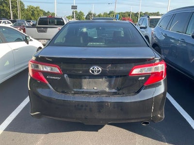 2014 Toyota Camry SE