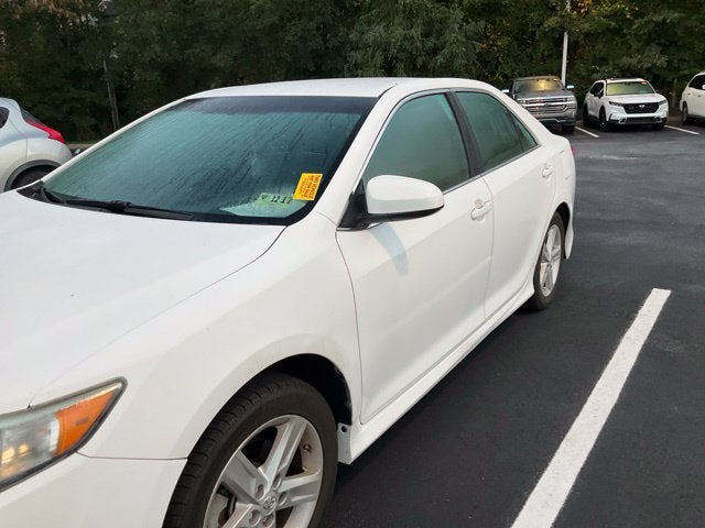 2014 Toyota Camry SE