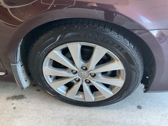 2011 Toyota Avalon Base