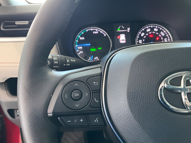 2021 Toyota RAV4 Hybrid XLE Premium