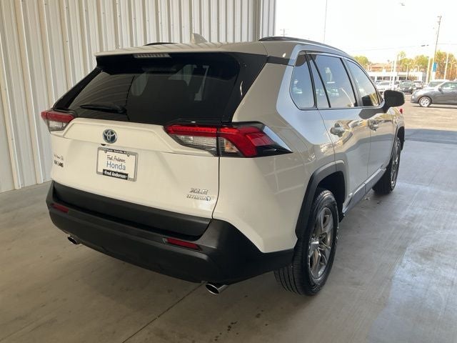 2023 Toyota RAV4 Hybrid XLE