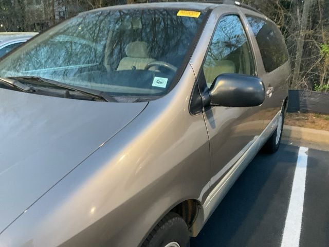 1998 Toyota Sienna Base