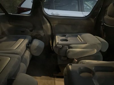 1998 Toyota Sienna Base
